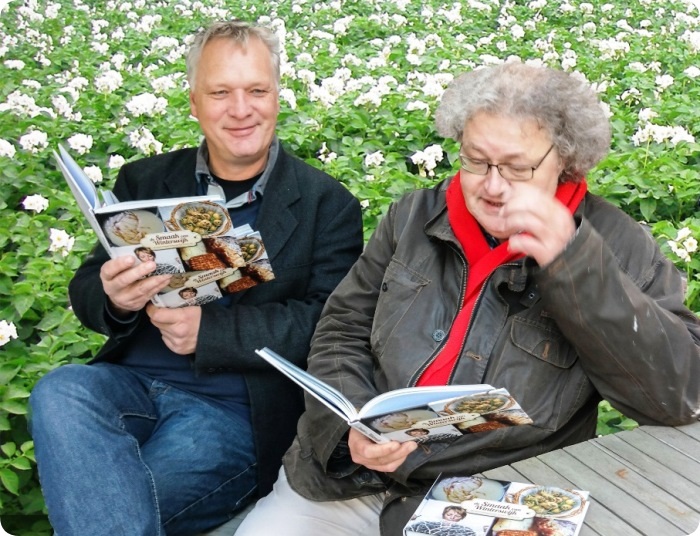 Met co-auteur Bernhard Harfsterkamp